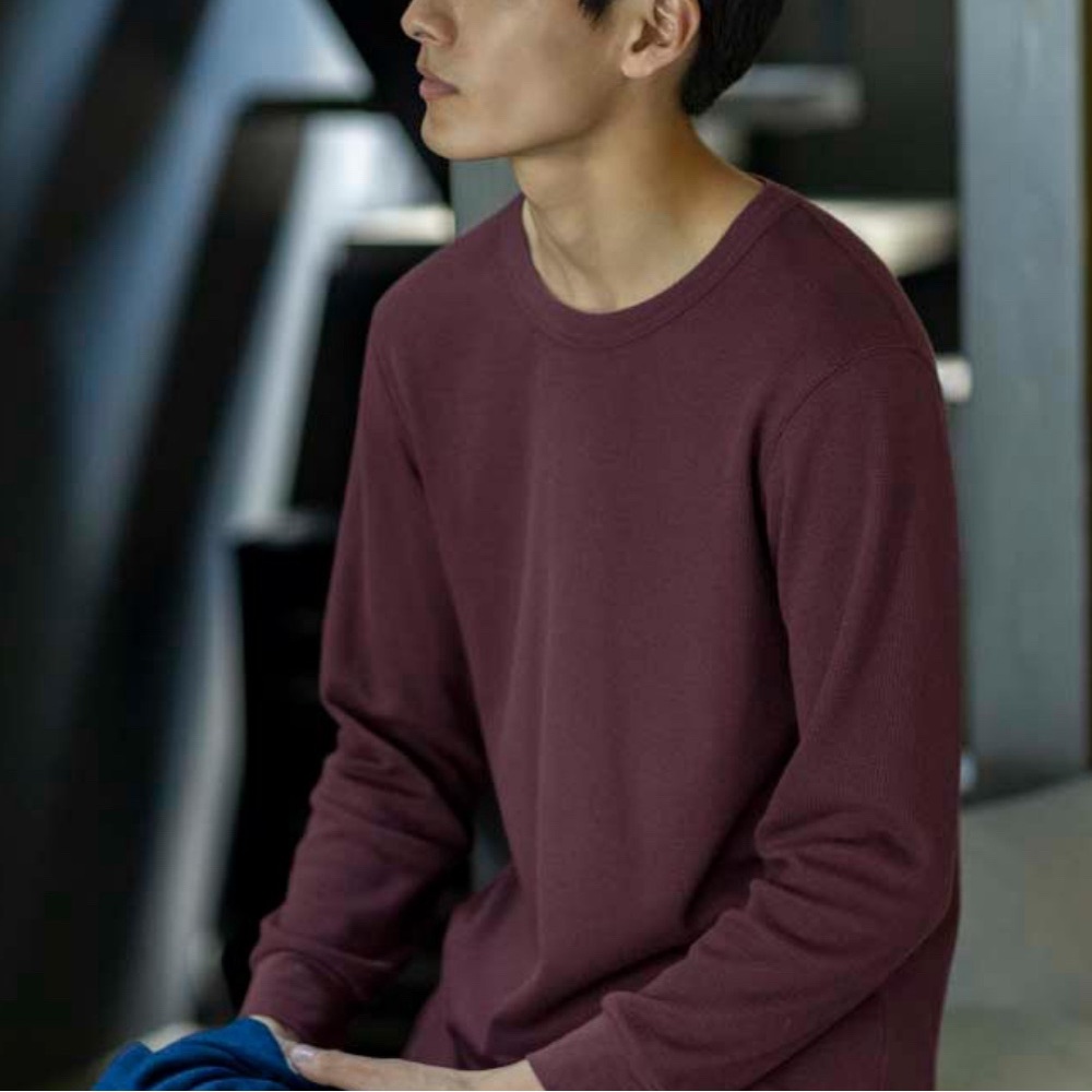 MEN’s Brand New in Packaging Uniqlo HEATTECH Extra Warm Crew Neck Long-Sleeve